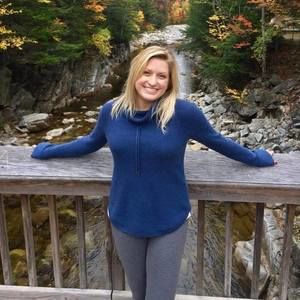 Meet your Posher, Danielle